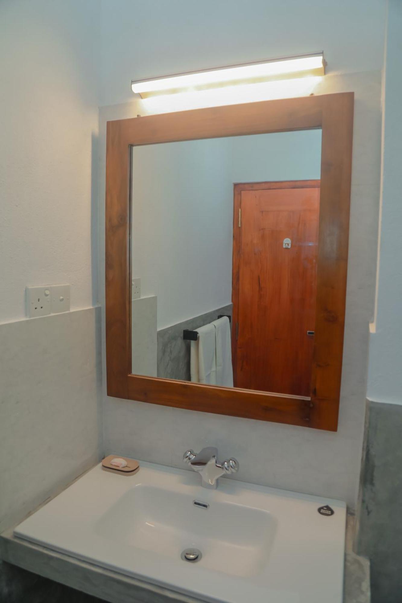 Athithi Villa Hikkaduwa Exterior foto